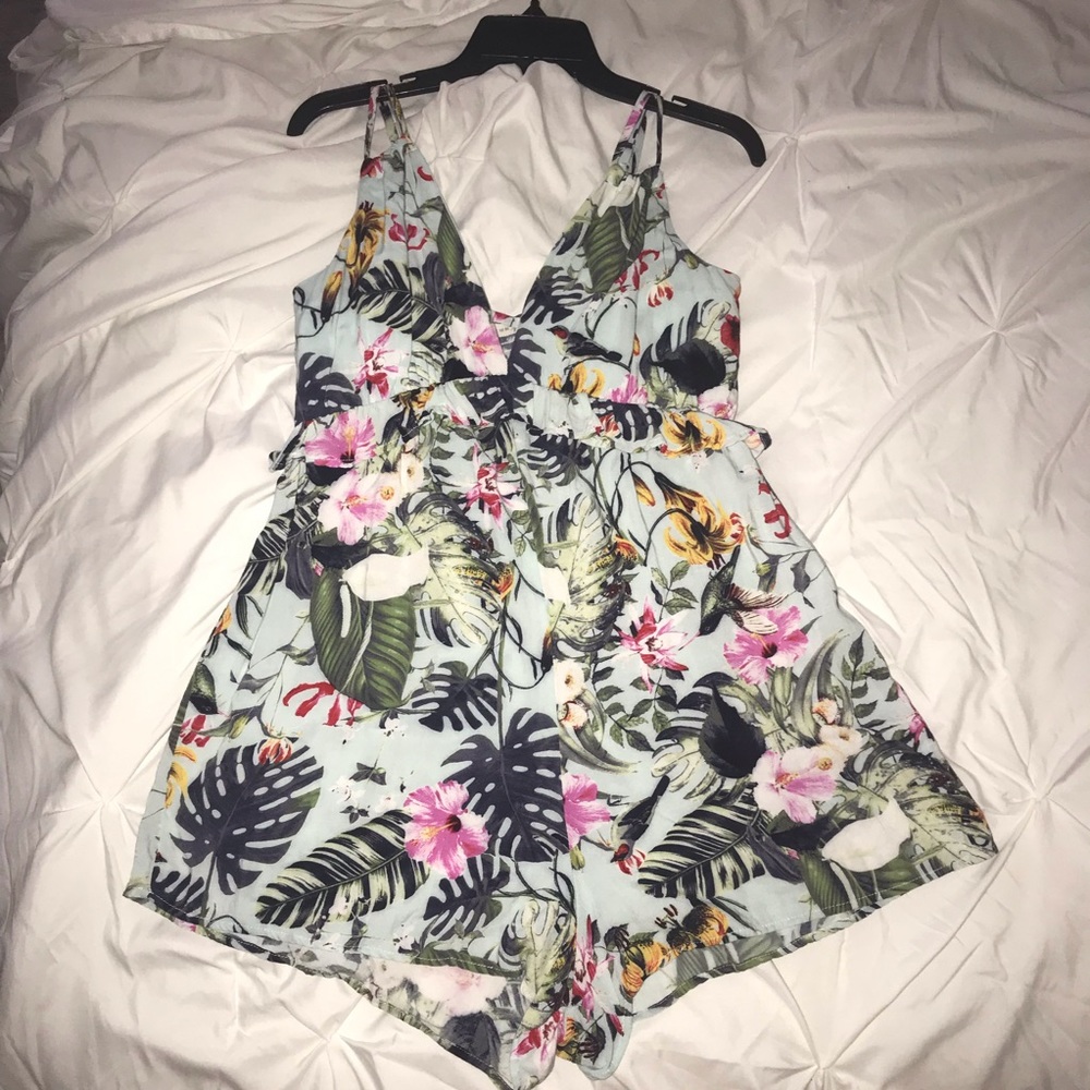 Women’s Romper. Adjustable straps. Tropical print